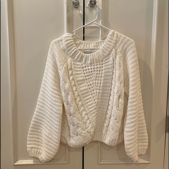 Jun&Ivy white cropped sweater - Picture 1 of 4